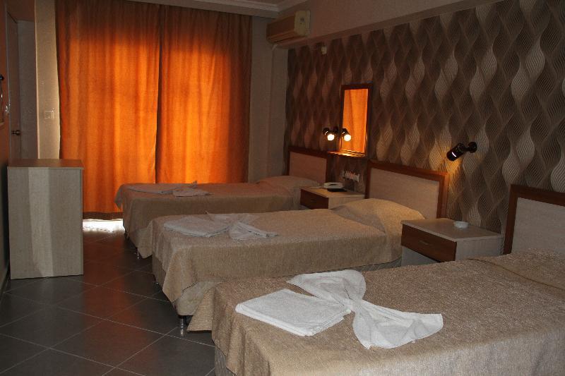 Saturn Hotel Kusadası Exterior foto